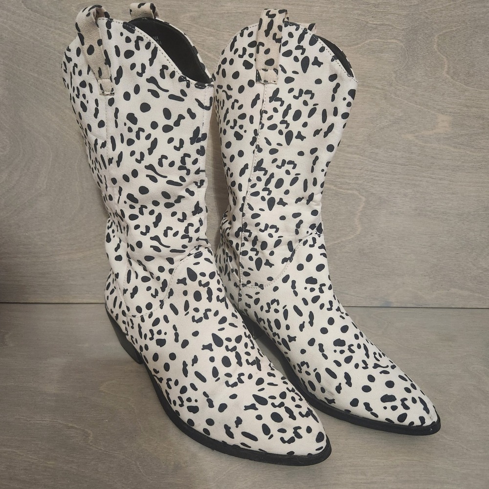 Spotted Western Ankle Boots - Black & White